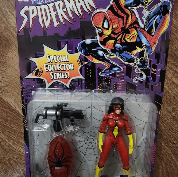1996 Spider-Woman Black Widow Gear Figure With New Avengers #4 Comic - Picture 5 of 15
